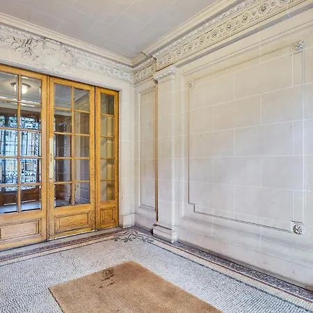 Apartment Jardin Du Luxembourg By Studio Prestige